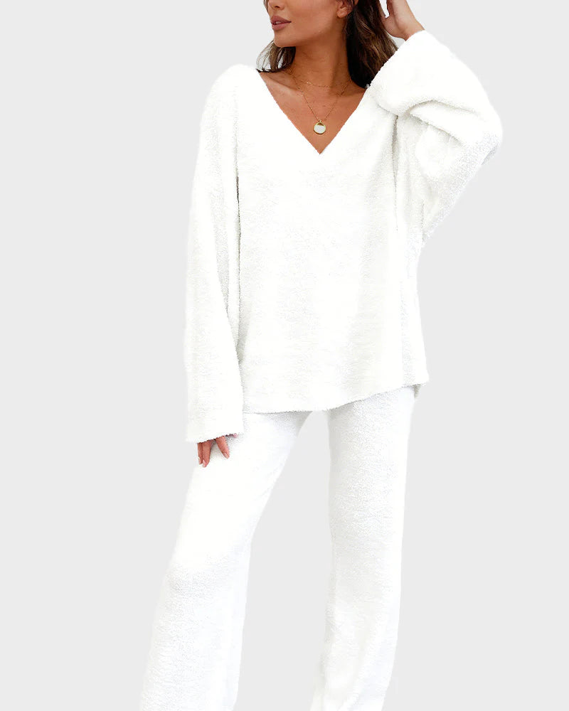 Soft Fuzzy V-Neck Loungewear Set W740