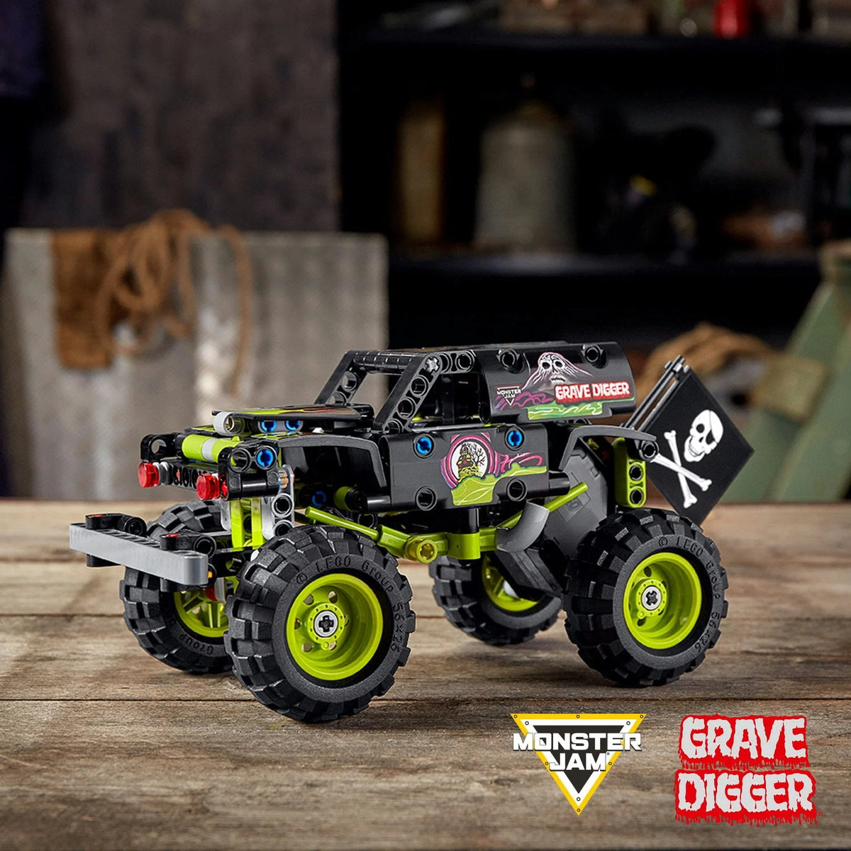 Monster Jam Grave Digger Truck Toy P49133