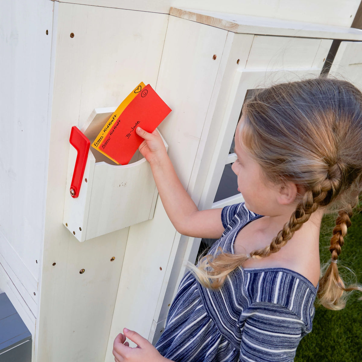 White Wooden Playhouse with Picnic Table, Mailbox & Outdoor Grill F71326