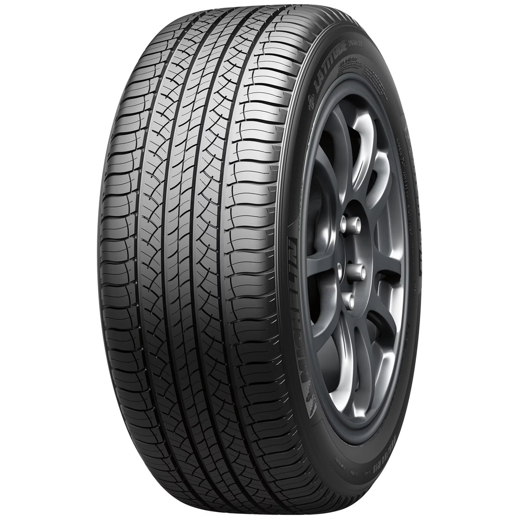 All-Season 235/65R18/XL 110V Tire L800924