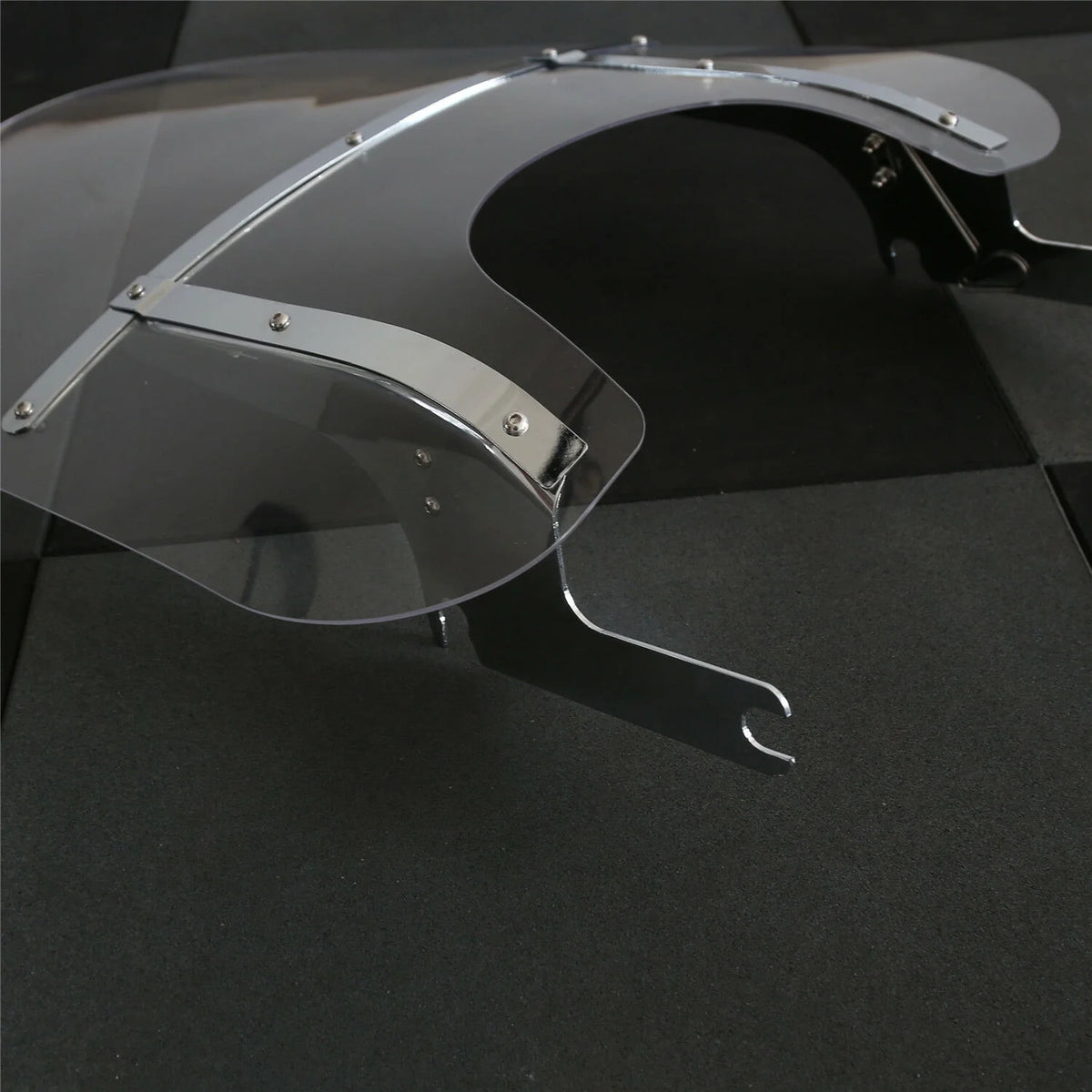 Clear Detachable Windshield Windscreen 28 Inch with Bracket Mounting P49659