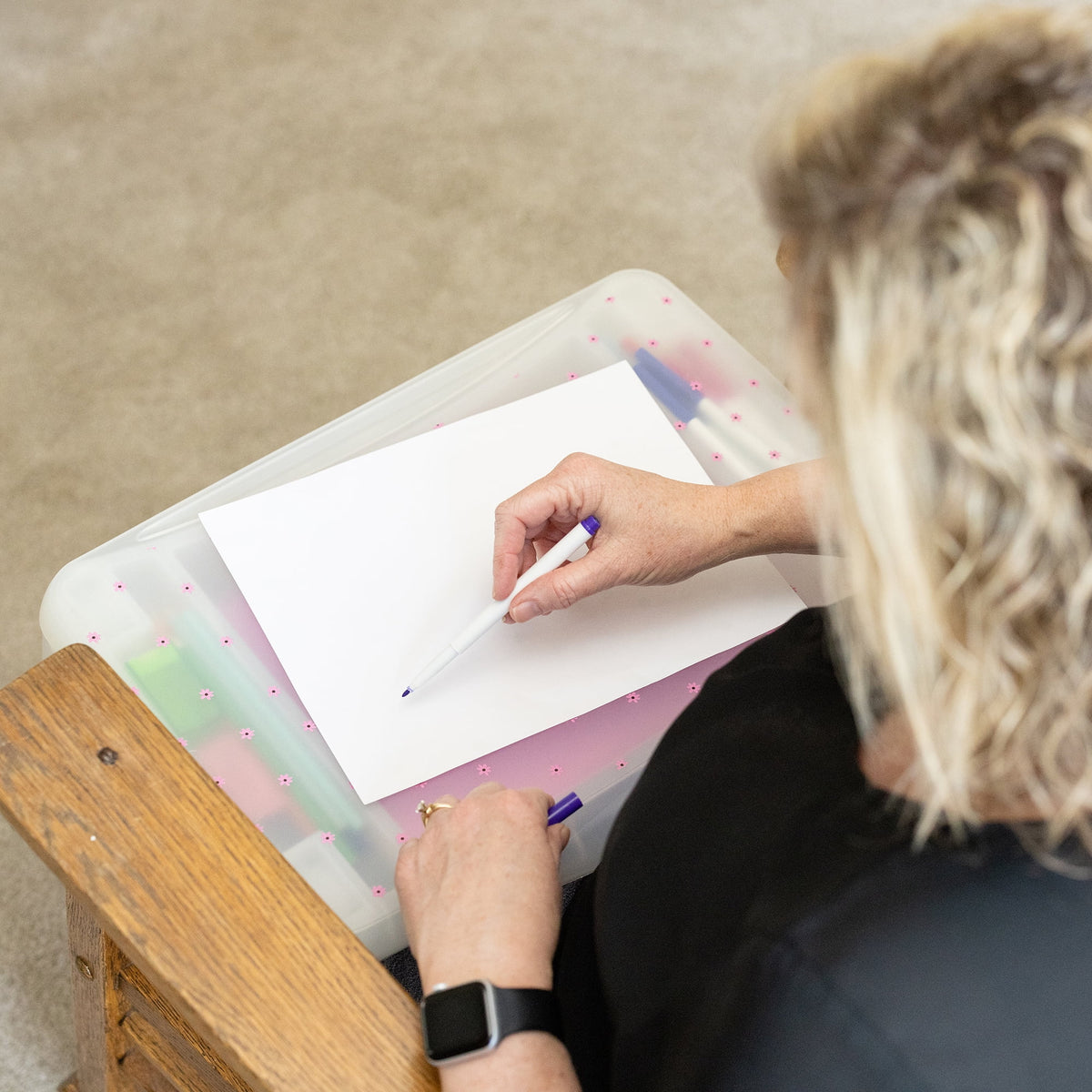 Foldable Lap Desk with Pink Flowers X538820
