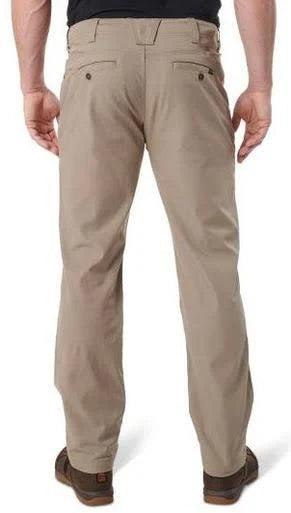 Black Chino Pant O92727