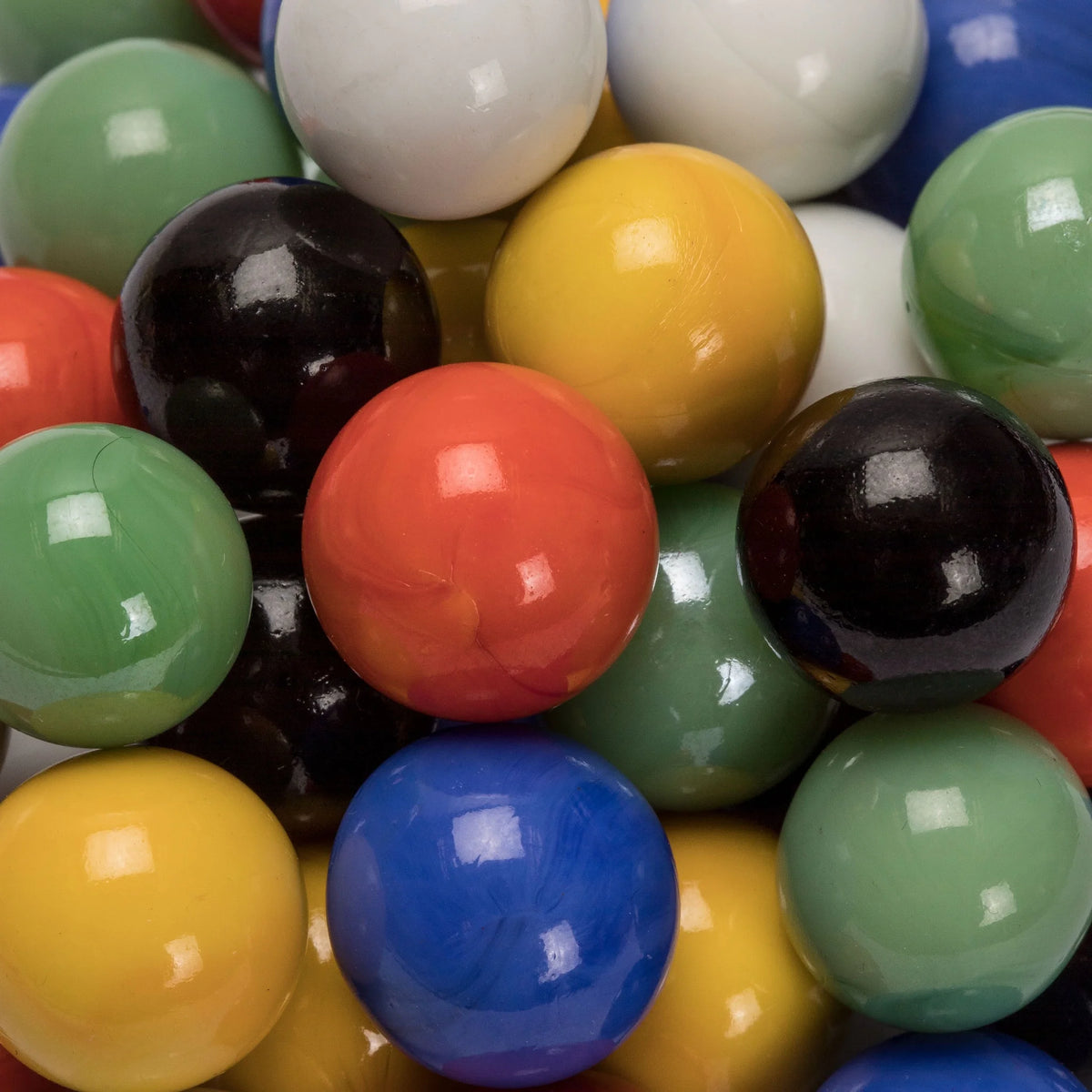 60 Pieces Chinese Checkers Glass Marbles Set S9739