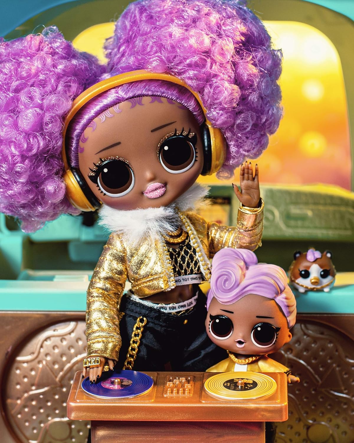 24K D.J. Fashion Doll with 20 Surprises G5053