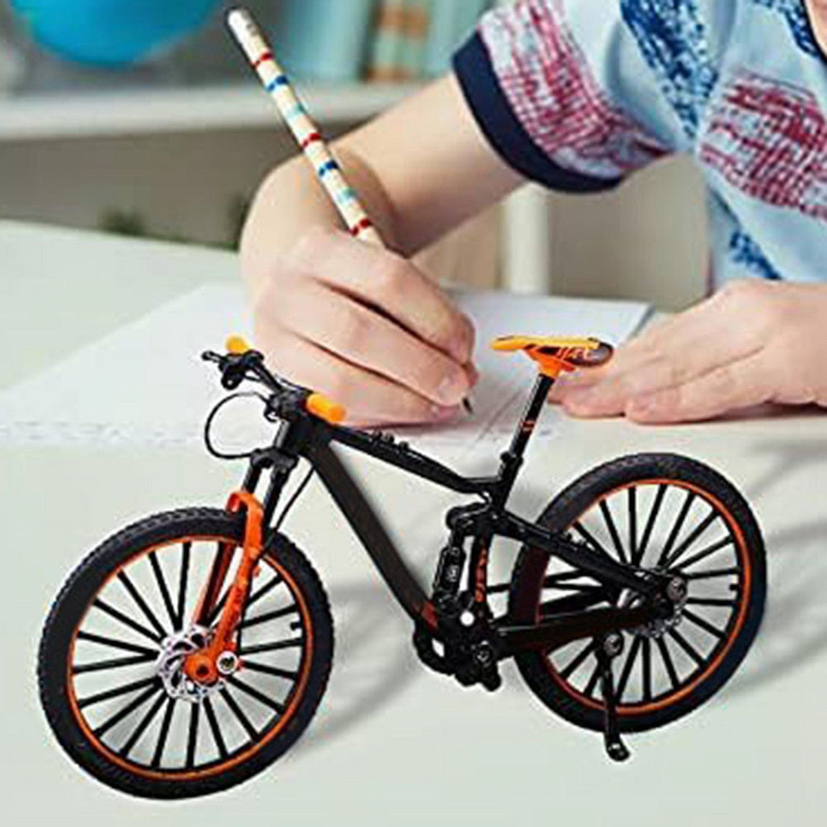 Metal Bicycle Decor L733