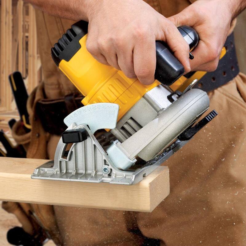 20V MAX Cordless 6.5 in. Circular Saw J91693