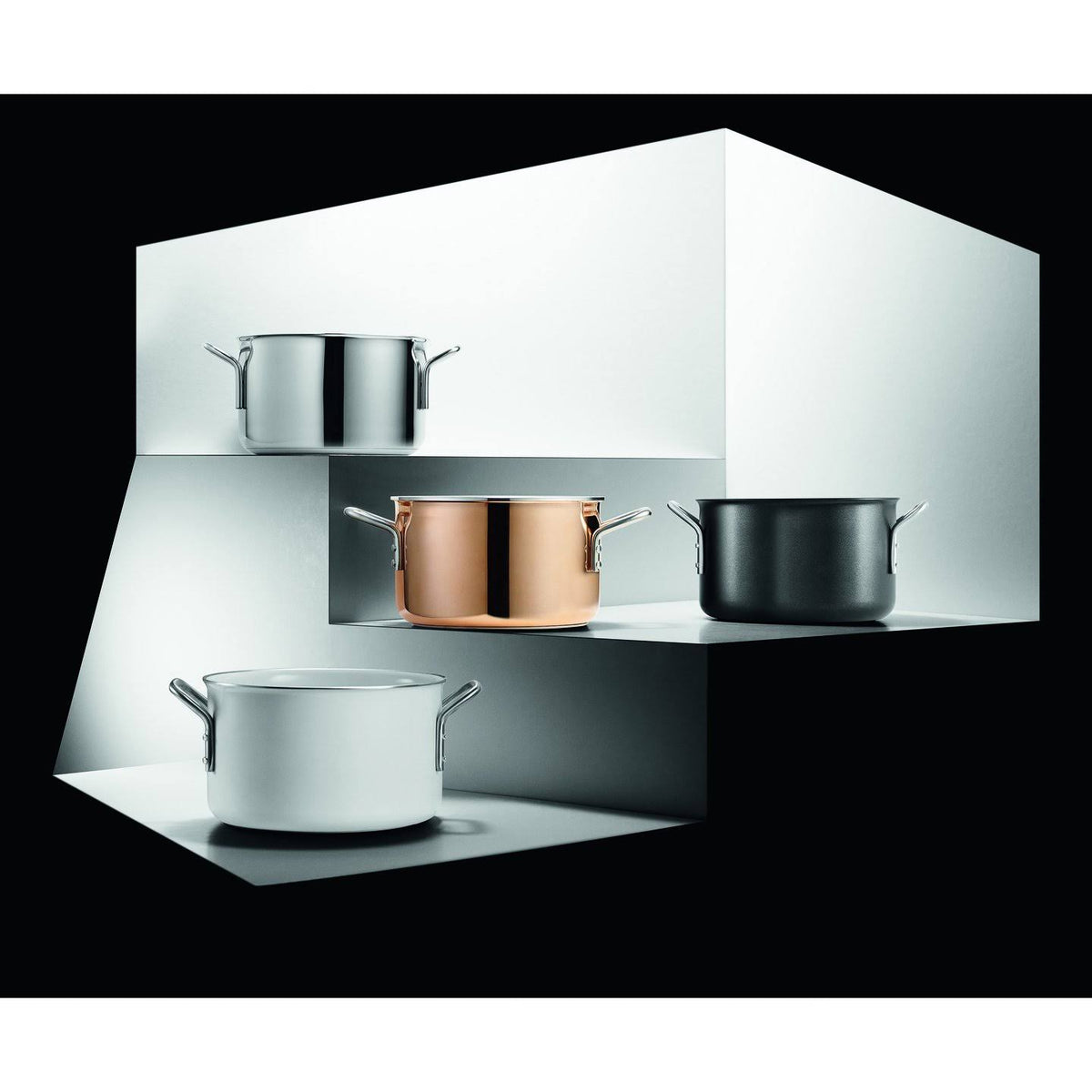White Line Casserole K59300