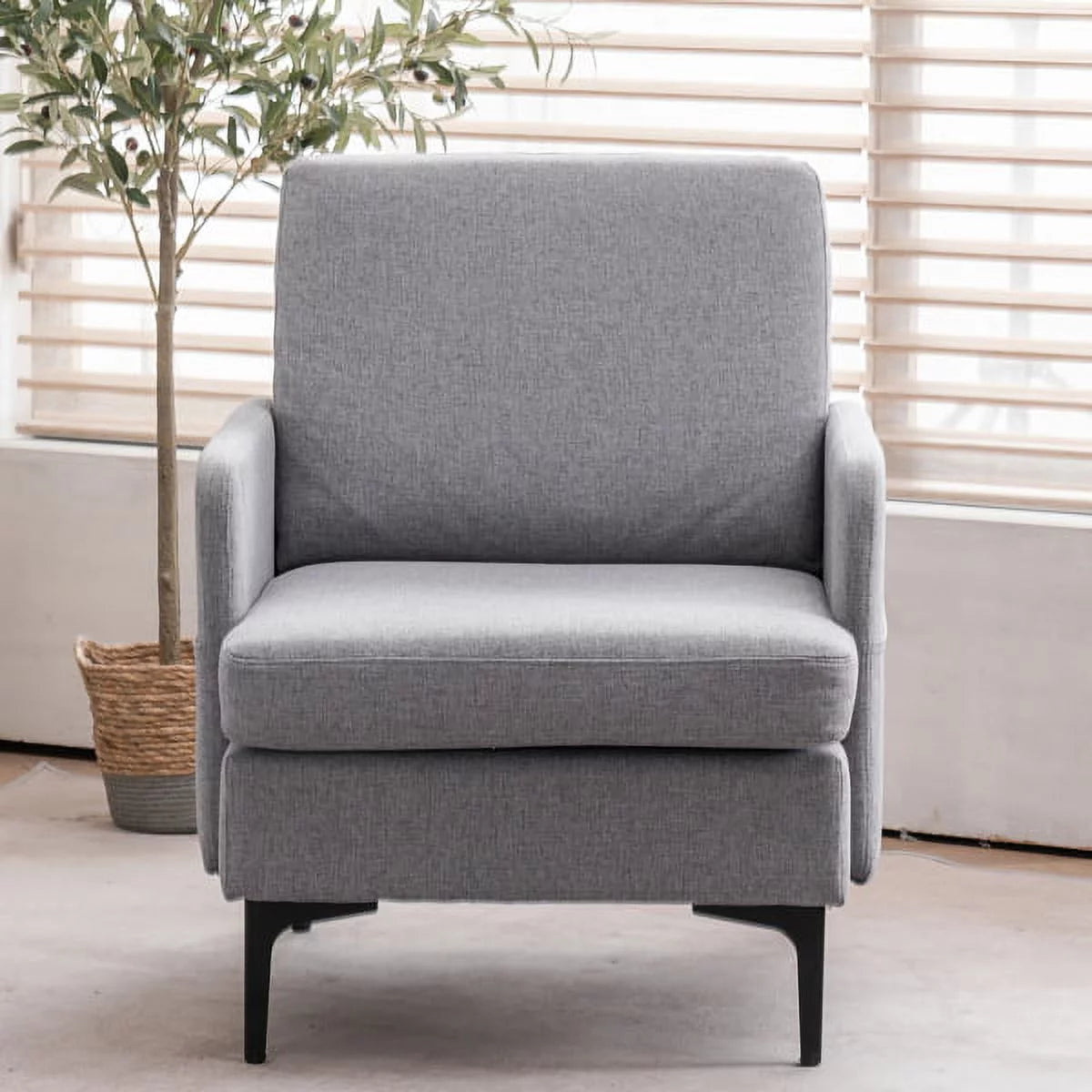 Light Grey Lounge Chair U269