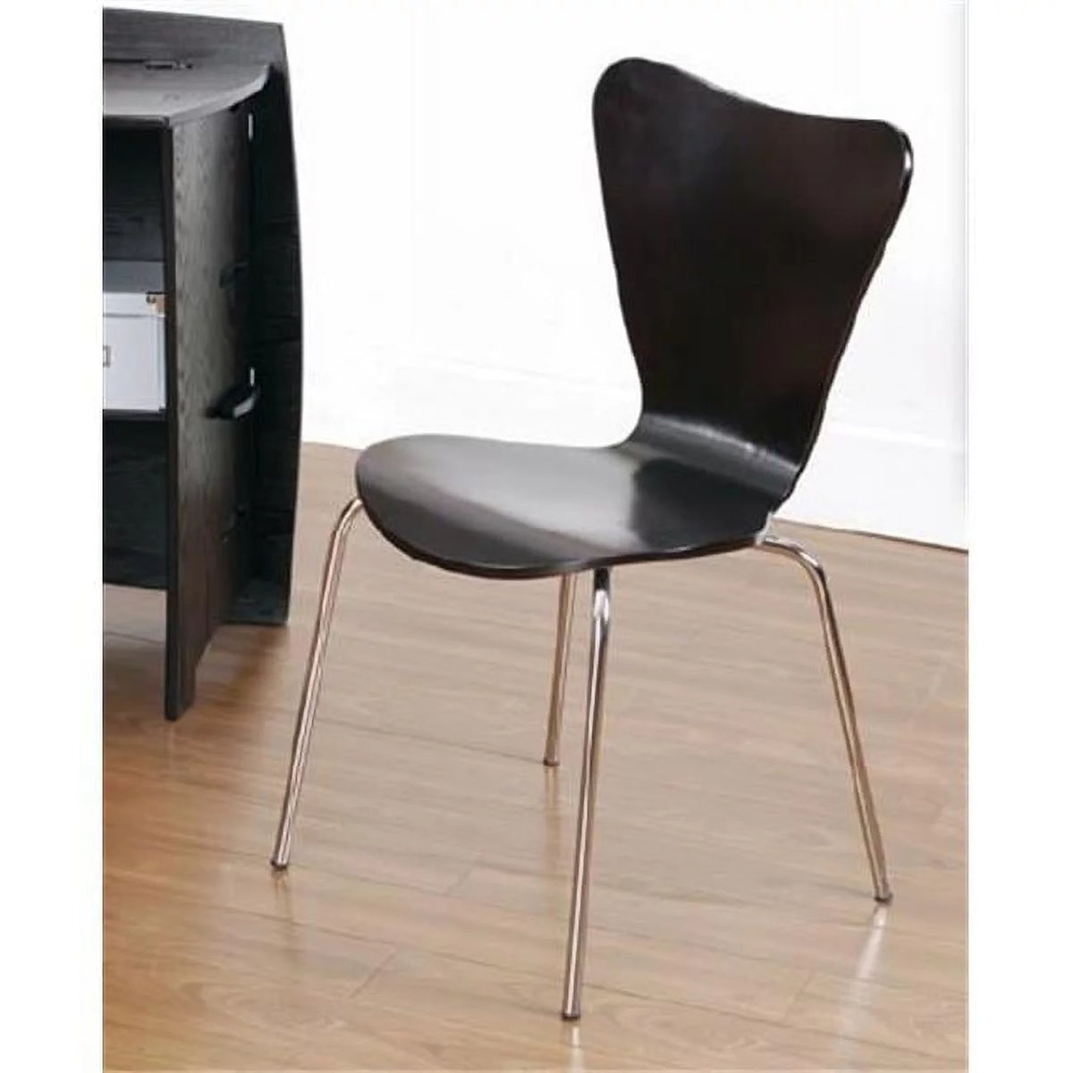 Bent Plywood Chair U1711