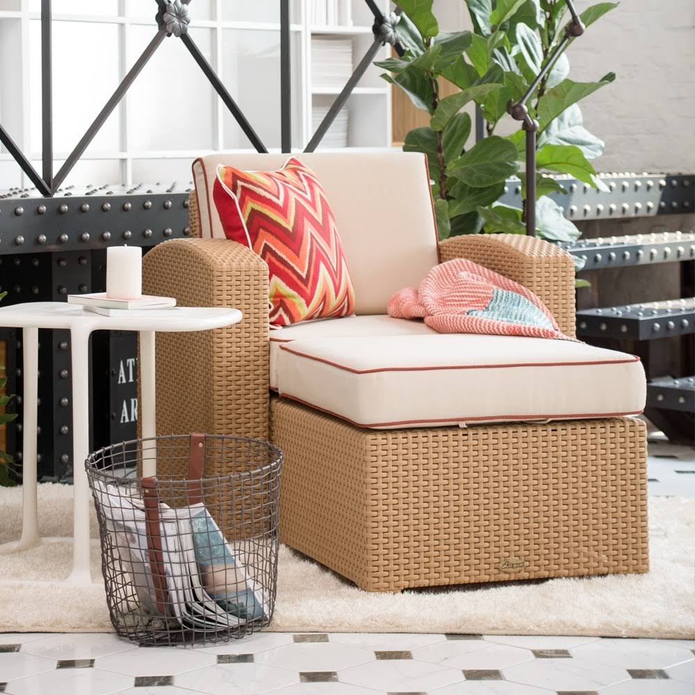 Rattan Club Chair M1543