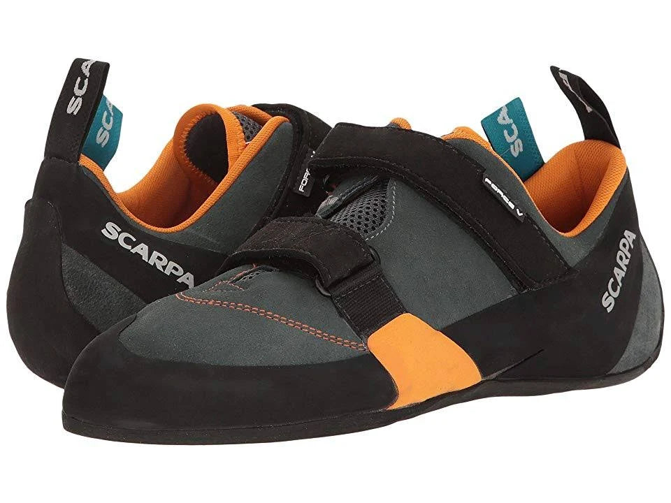 Climbing Shoe Y8689
